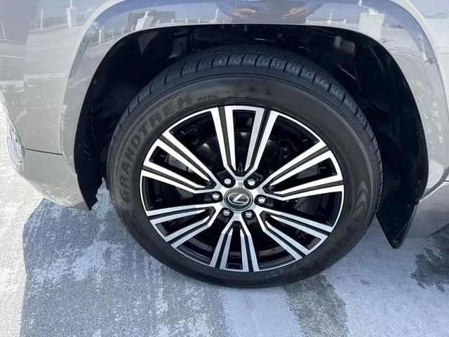 2024 Lexus LX Luxury