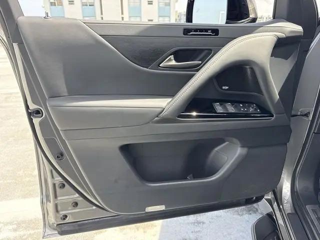 2024 Lexus LX Luxury