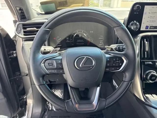 2024 Lexus LX Luxury