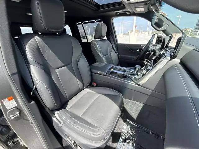2024 Lexus LX Luxury