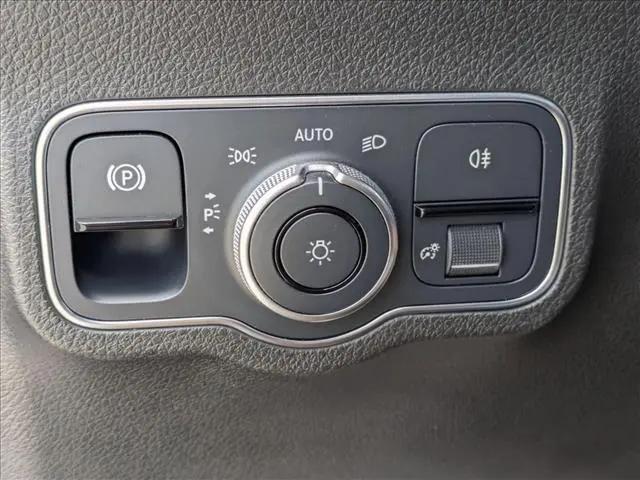 2021 Mercedes-Benz GLB GLB 250