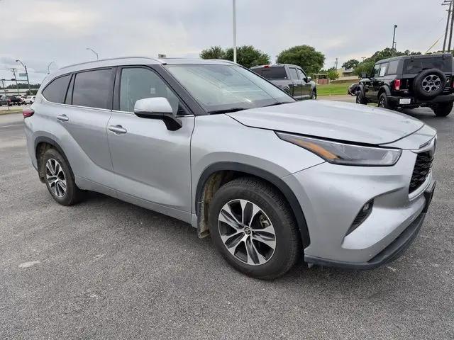 2022 Toyota Highlander Hybrid XLE for sale in Tyler, TX
