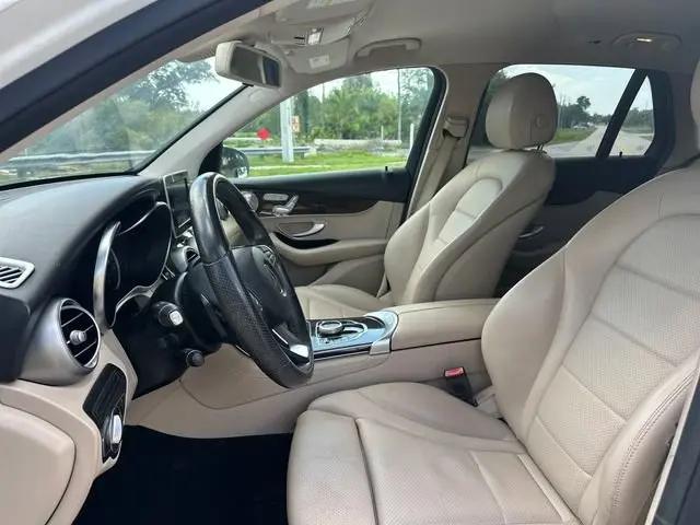 2019 Mercedes-Benz GLC GLC 300