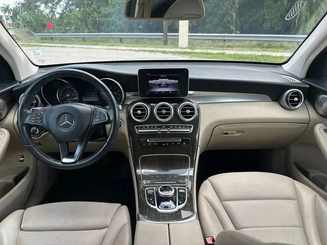 2019 Mercedes-Benz GLC GLC 300