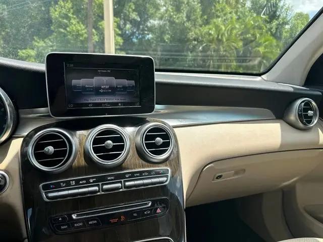 2019 Mercedes-Benz GLC GLC 300