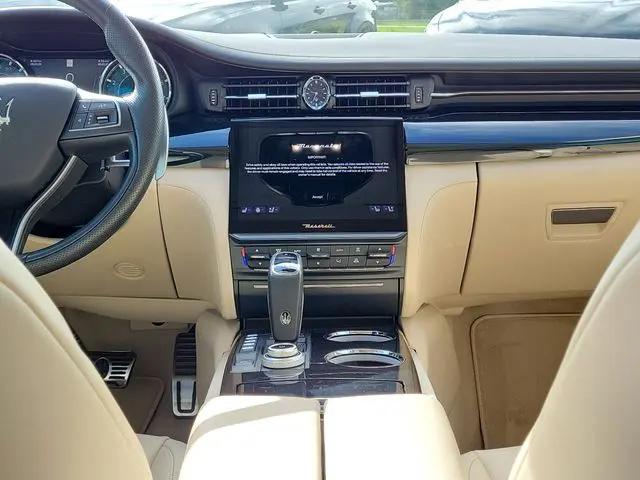 2022 Maserati Quattroporte Modena