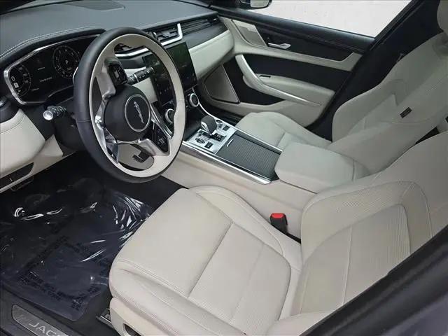2024 Jaguar XF R-Dynamic SE P250 AWD Automatic
