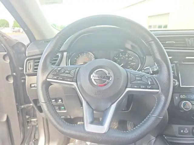 2020 Nissan Rogue SV FWD