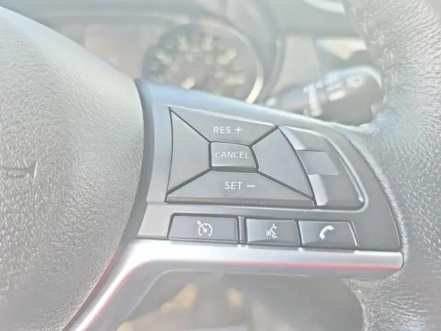 2020 Nissan Rogue SV FWD