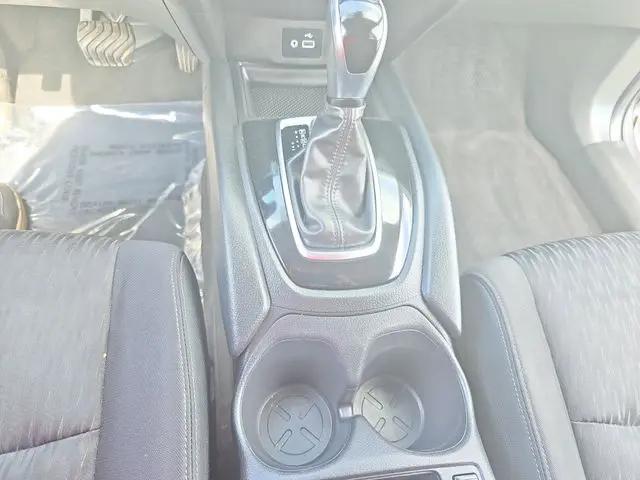 2020 Nissan Rogue SV FWD