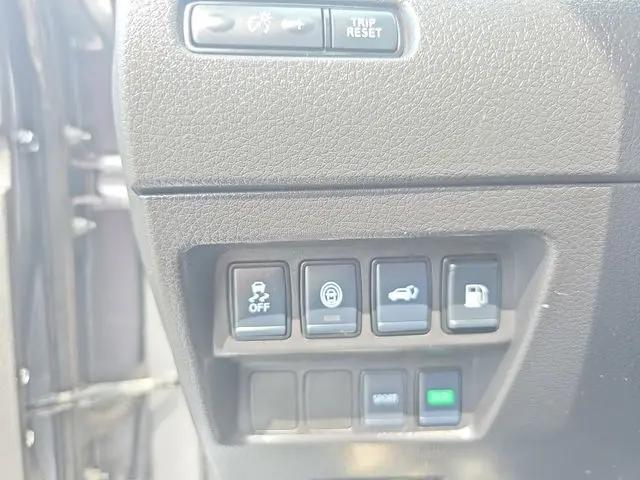 2020 Nissan Rogue SV FWD