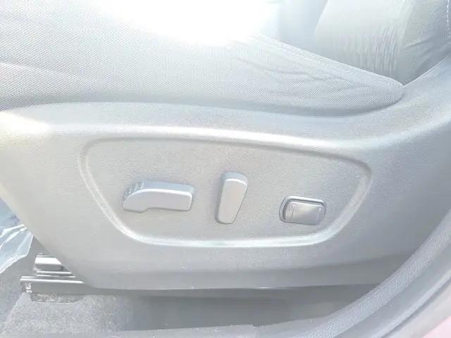 2020 Nissan Rogue SV FWD