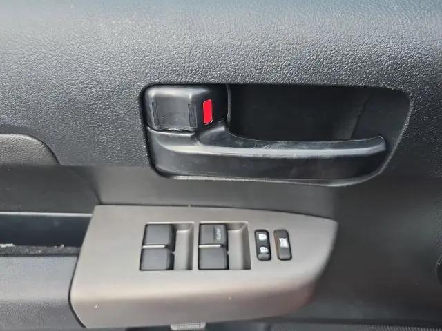 2012 Toyota Tundra Grade 4.6L V8