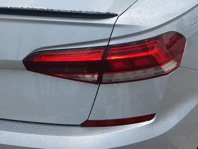 2020 Volkswagen Passat 2.0T R-Line