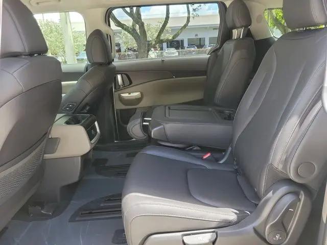 2026 Kia Carnival MPV EX