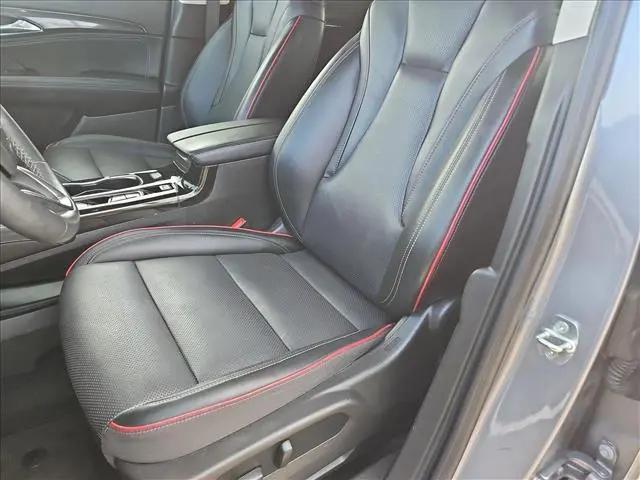 2022 Buick Envision FWD Essence