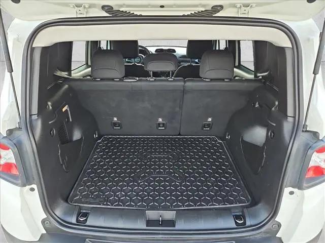 2023 Jeep Renegade Latitude 4x4