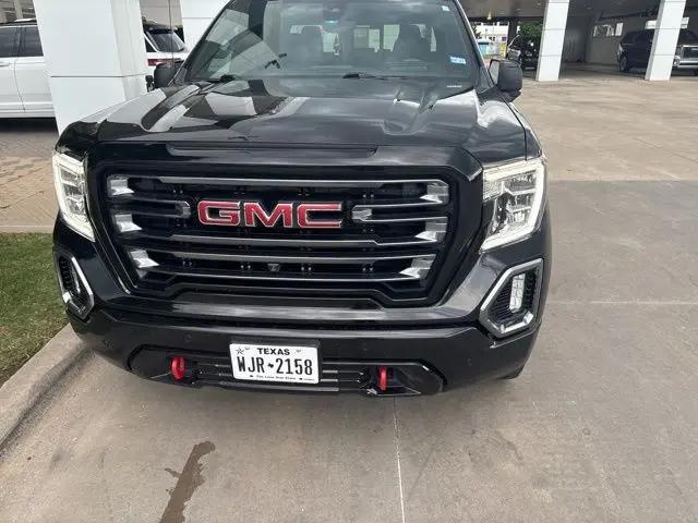 2022 GMC Sierra 1500 Limited 4WD Crew Cab Short Box AT4