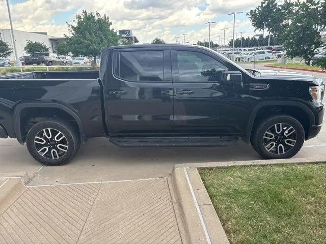 2022 GMC Sierra 1500 Limited 4WD Crew Cab Short Box AT4
