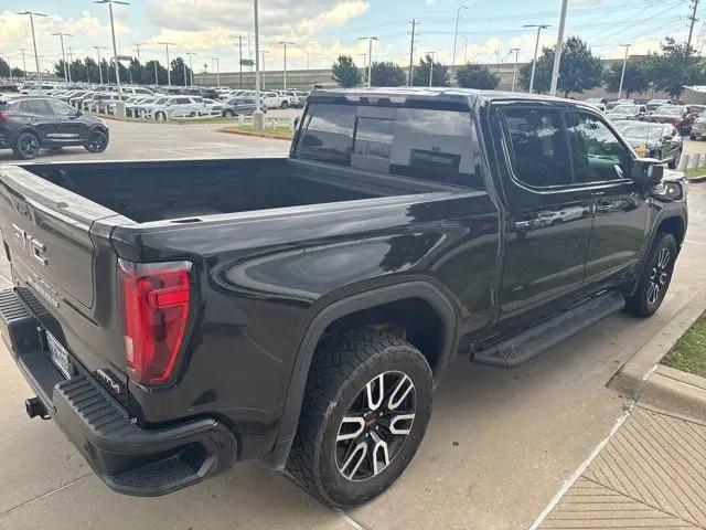 2022 GMC Sierra 1500 Limited 4WD Crew Cab Short Box AT4