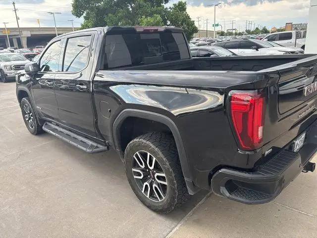 2022 GMC Sierra 1500 Limited 4WD Crew Cab Short Box AT4