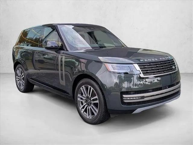2024 Land Rover Range Rover P530 SE