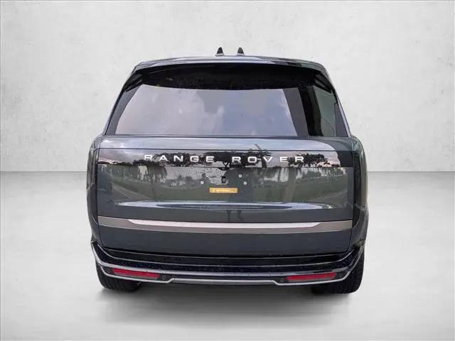 2024 Land Rover Range Rover P530 SE