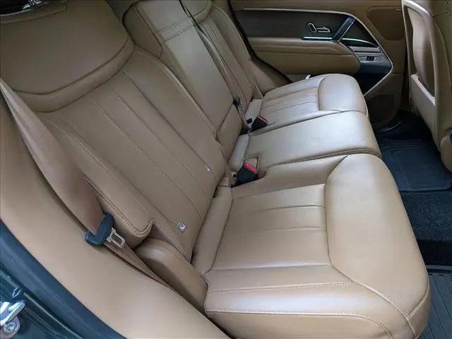 2024 Land Rover Range Rover P530 SE