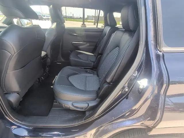 2025 Toyota Highlander XSE
