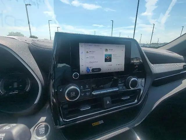2025 Toyota Highlander XSE