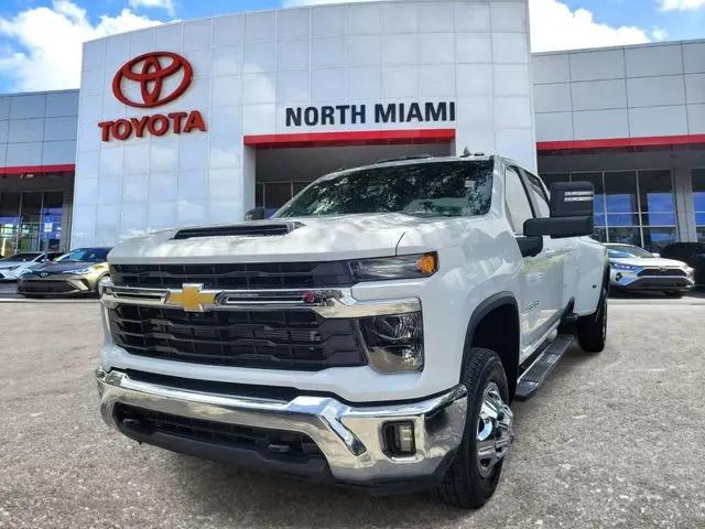2024 Chevrolet Silverado 3500HD 4WD Crew Cab Long Bed LT