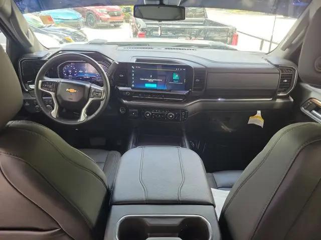 2024 Chevrolet Silverado 3500HD 4WD Crew Cab Long Bed LT