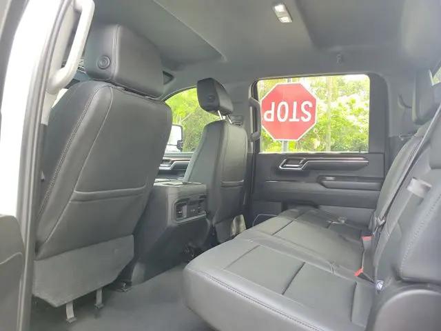 2024 Chevrolet Silverado 3500HD 4WD Crew Cab Long Bed LT