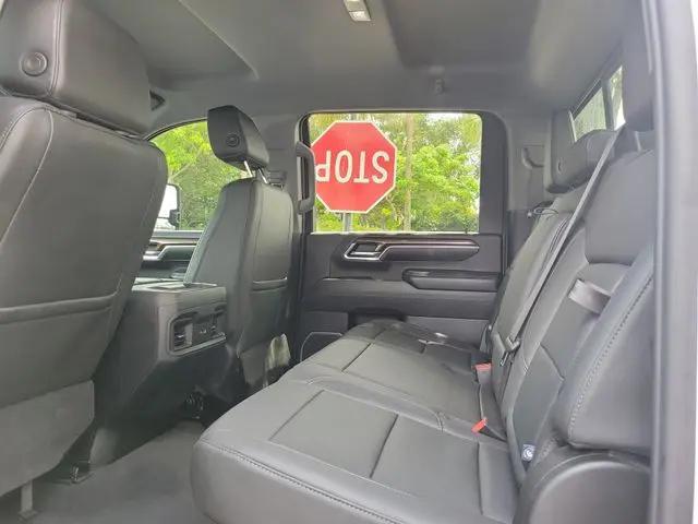 2024 Chevrolet Silverado 3500HD 4WD Crew Cab Long Bed LT