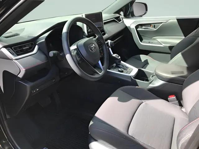 2023 Toyota RAV4 Prime SE