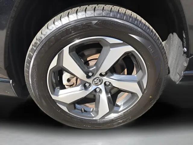 2023 Toyota RAV4 Prime SE