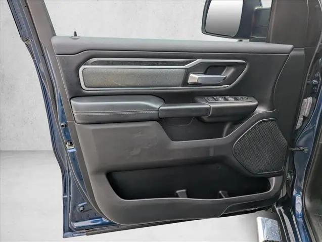 2022 Ram 1500 Big Horn Crew Cab 4x4 5'7" Box