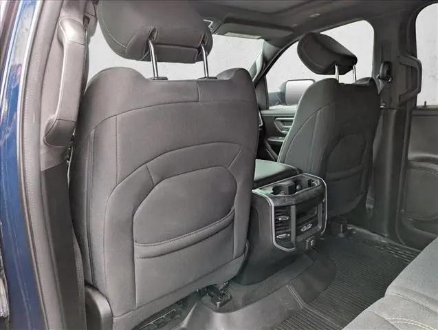 2022 Ram 1500 Big Horn Crew Cab 4x4 5'7" Box