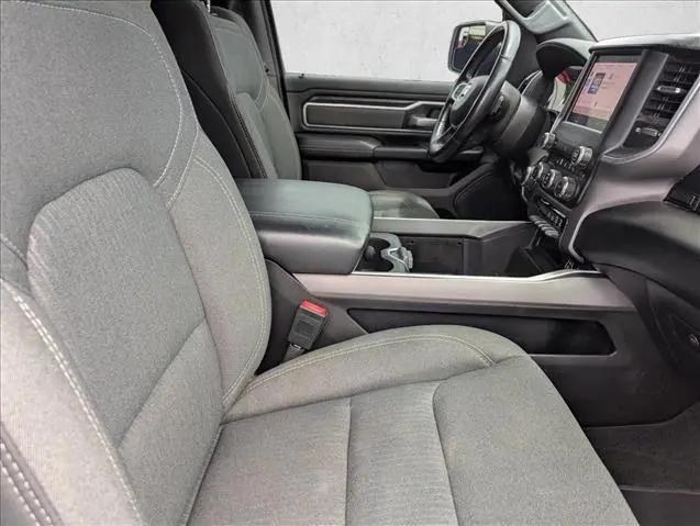 2022 Ram 1500 Big Horn Crew Cab 4x4 5'7" Box