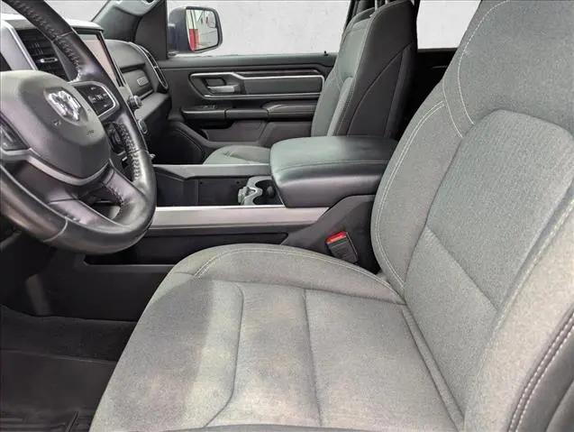2022 Ram 1500 Big Horn Crew Cab 4x4 5'7" Box
