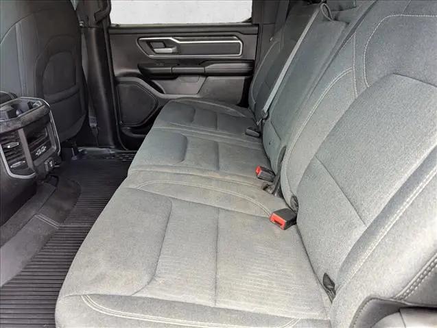 2022 Ram 1500 Big Horn Crew Cab 4x4 5'7" Box
