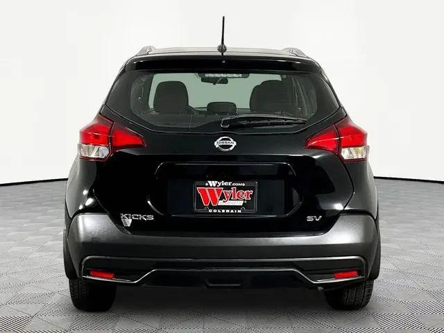 2019 Nissan Kicks SV