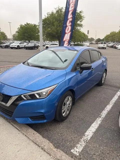2020 Nissan Versa S Xtronic CVT