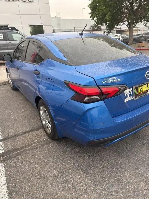 2020 Nissan Versa S Xtronic CVT