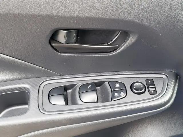 2020 Nissan Versa S Xtronic CVT