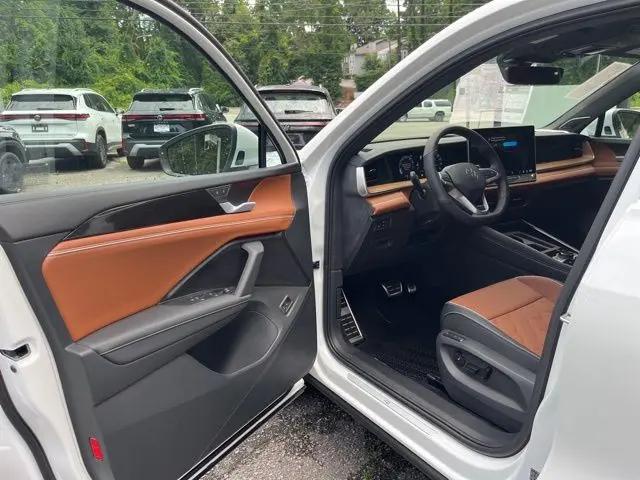 2026 Volkswagen Tiguan SEL R-Line Turbo