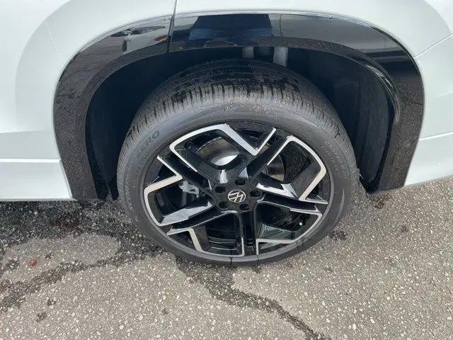 2026 Volkswagen Tiguan SEL R-Line Turbo
