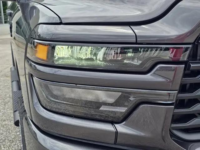 2026 Ram 2500 Black Express Crew Cab 4x4 6'4" Box