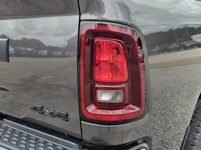 2026 Ram 2500 Black Express Crew Cab 4x4 6'4" Box