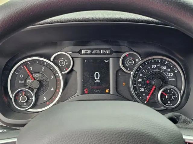 2026 Ram 2500 Black Express Crew Cab 4x4 6'4" Box
